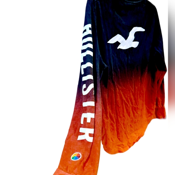 Hollister size small long sleeve - Picture 2 of 7